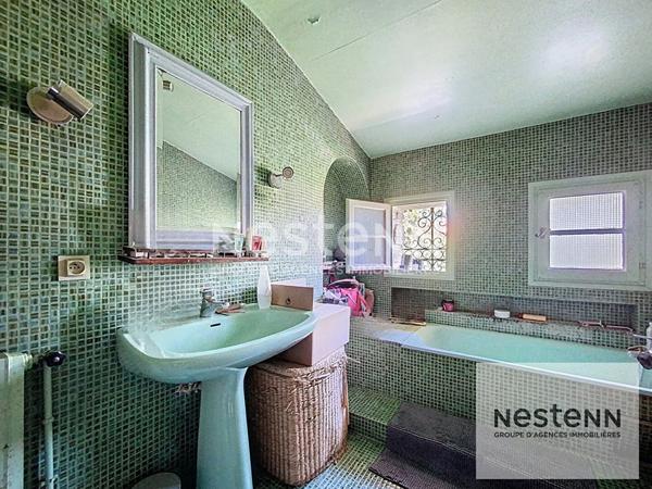 A vendre maison 6 pièces de 151 m² sur terrain de plus de 500 m² à Castelnau Le Lez