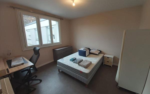 Appartement à vendre    5 pièces •  Clermont-Ferrand