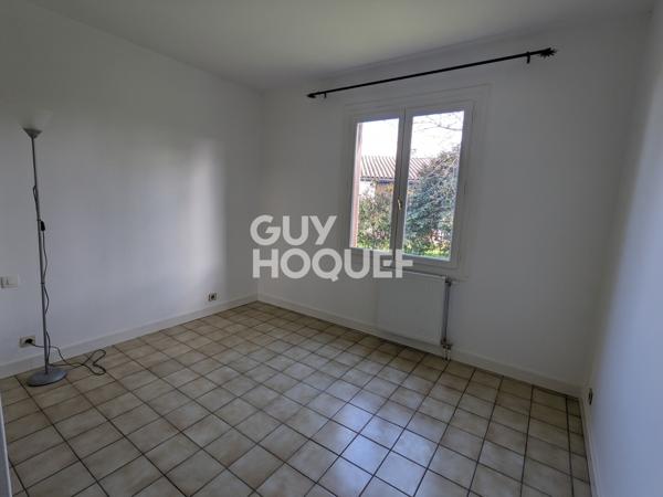 MAISON INDIVIDUELLE A LOUER - 3 CHAMBRES - GARAGE - JARDIN - 93.64 m² - PRADETTES