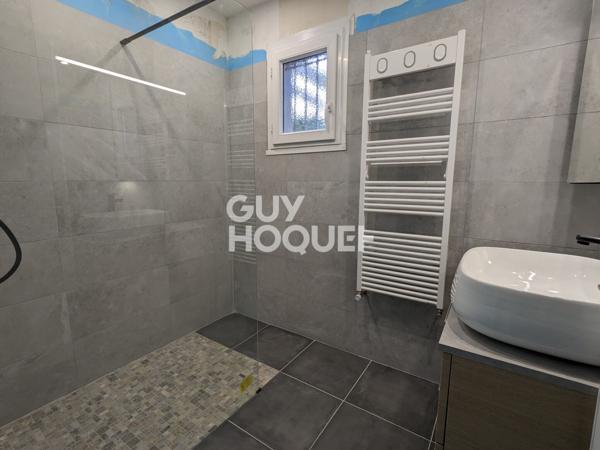 MAISON INDIVIDUELLE A LOUER - 3 CHAMBRES - GARAGE - JARDIN - 93.64 m² - PRADETTES