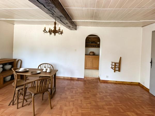 Propriete à vendre proche de VILLEFRANCHE D'ALLIER (03) Maison , granges ,écurie , garage , Terrain 10 ha