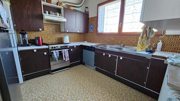 Maison 5-6 chambres / 2 salles d'eau sur grand sous-sol