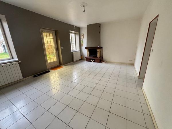 EN VENTE - FOURCHAMBAULT - Maison 2 chambres cour intérieure