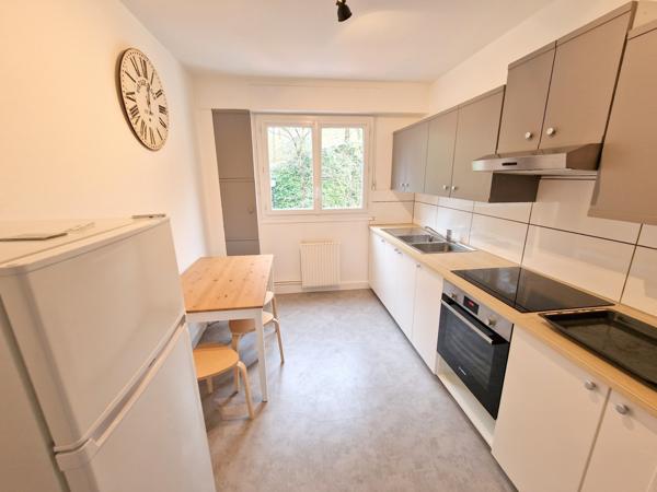 Oullins (69600) COLOCATION d une Chambre meublée sur OULLINS - Tout est compris ! Disponible !