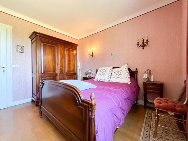 Maison Val Fouzon 11 pièce(s) 254 m2