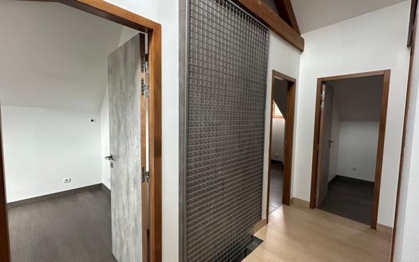 Maison à vendre    7 pièces •  Albens