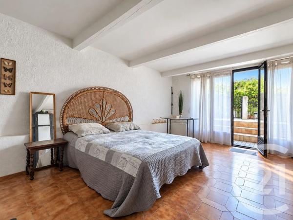 Appartement T2 à vendre  2 pièces - 49,82 m 2   FREJUS  - 83