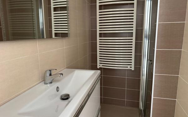 Appartement à vendre    3 pièces • 53,44 m2 La Mulatière