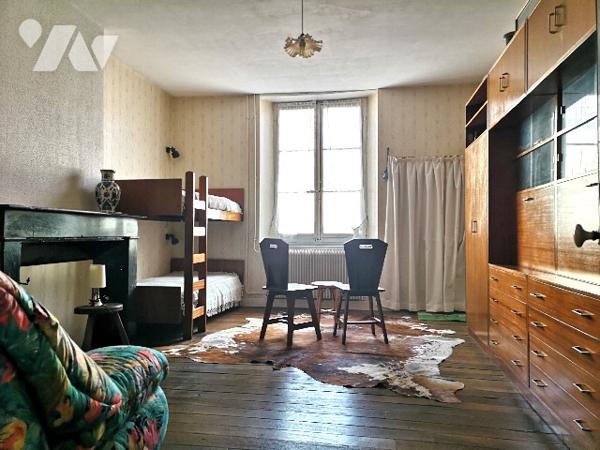 Cousances les Forges, maison de village F6 de plain-pied