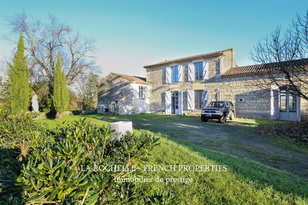 PROPRIÉTÉ DE CAMPAGNE - VUE PANORAMIQUE - SUD VENDÉE