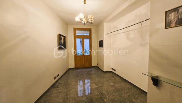 Local d'activités de 56,53 m²