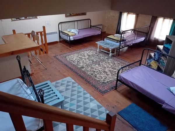 Maison avec local commercial et potentiel locatif, Centre de Ruffec Ruffec