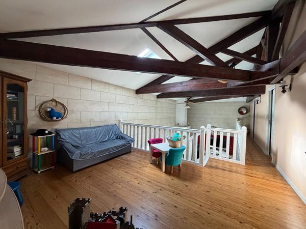 Maison Maison T6 de 170m² au centre de Bègles avec garage double sur une parcelle de 550m² 200 m²