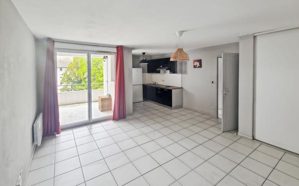 Appartement à vendre    2 pièces • 38 m2 Agen