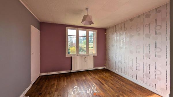 Charmante et lumineuse maison de bourg en impasse.