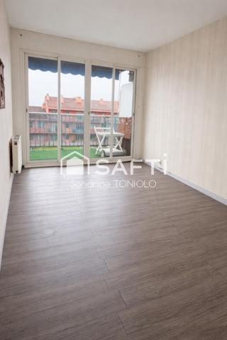 Trois pièces à proximité des commodités