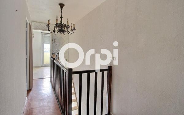 Appartement à vendre    3 pièces • 58 m2 Marseille 10