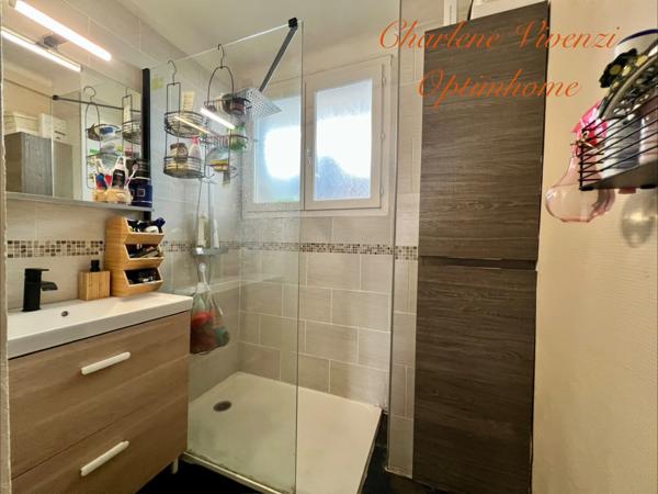A vendre 3 pièces lumineux avec balcon, parking et cave - Perpignan (66)