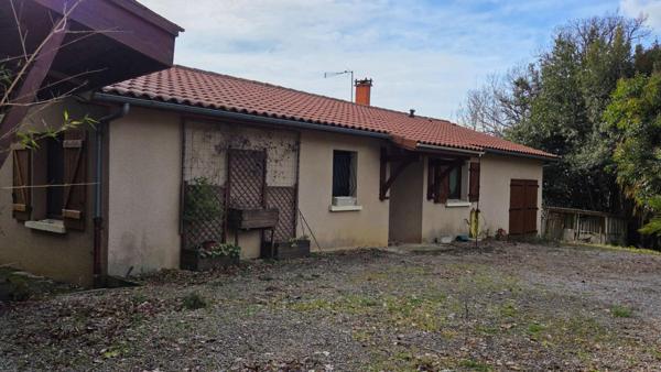 Villa proche Marciac avec vue Pyrénées