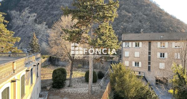 Location Studio 26.6 m² - Digne-les-bains 04000
