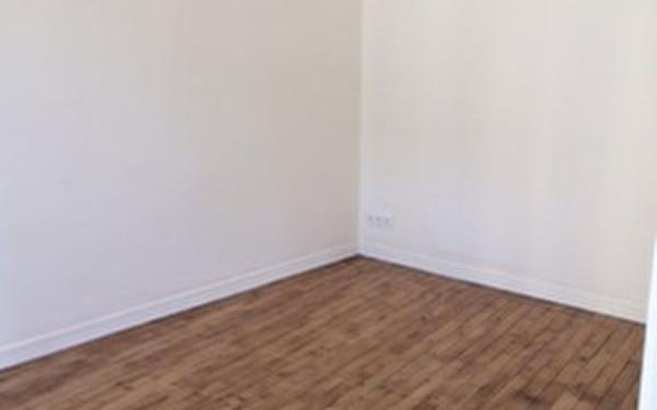 Appartement à louer    4 pièces •  Tours