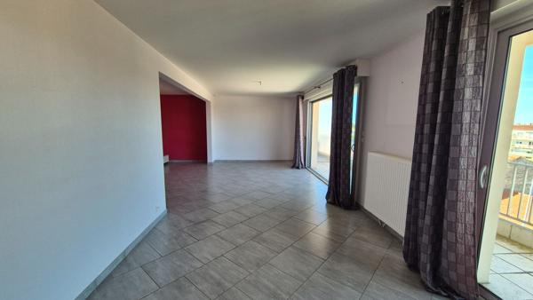 Superbe appartement dans résidence avec ascenseur à Rochefort