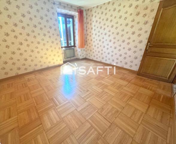 Maison de charme en pierre – 184 m² habitables – Secteur Cépie