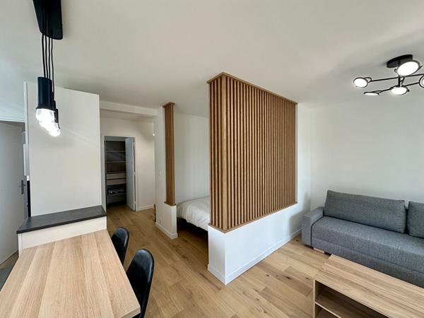 Superbe Appartement Rez-de-Jardin Meublé à Orléans, Idéalement Situé, Entièrement Rénové