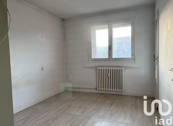 Appartement 4 pièces de 106 m² à Poitiers (86000)