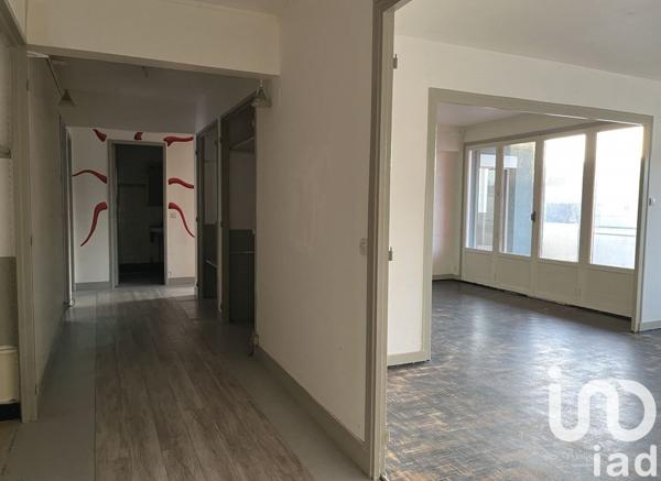 Appartement 4 pièces de 106 m² à Poitiers (86000)