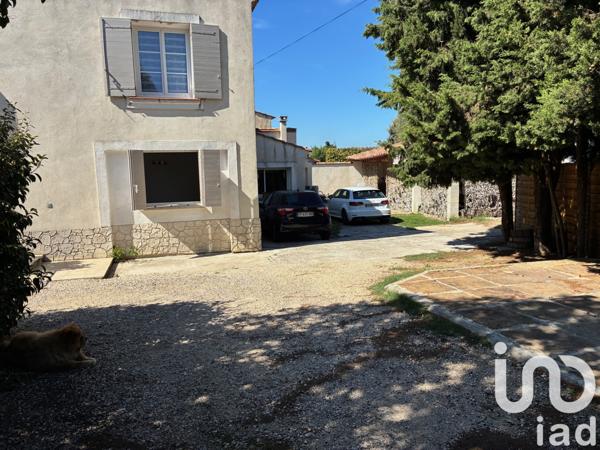 Maison à vendre 10 pièces 273 m² Morières-lès-Avignon