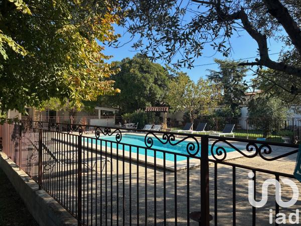 Maison à vendre 10 pièces 273 m² Morières-lès-Avignon
