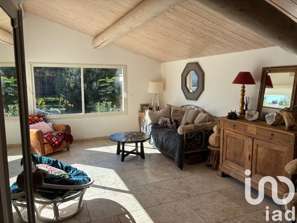 Maison à vendre 10 pièces 273 m² Morières-lès-Avignon