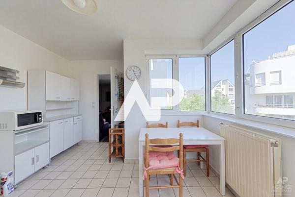 Appartement Rueil Malmaison 1 pièce(s) 35 m² 197 000 € **  - Référence  19906