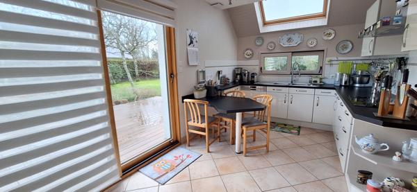 Fouesnant, maison d'architecte de 170 m² sur un jardin paysagé de 3000 m² !