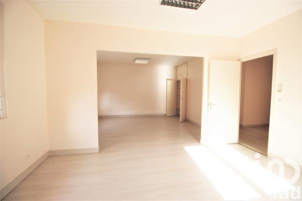 Maison de village 5 pièces de 195 m² à Sigoulès (24240)