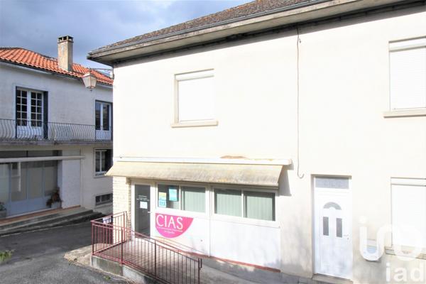 Maison de village 5 pièces de 195 m² à Sigoulès (24240)