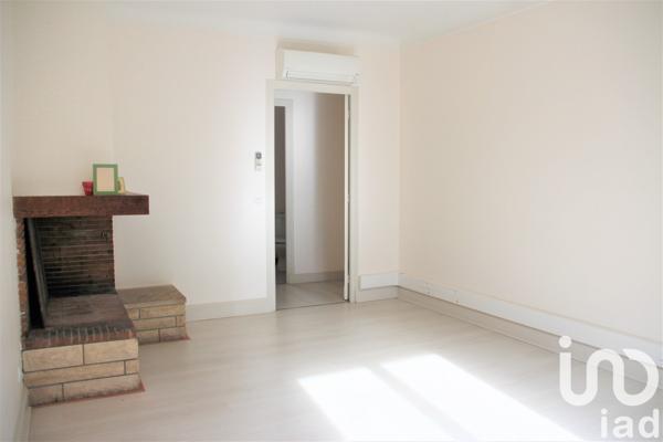 Maison de village 5 pièces de 195 m² à Sigoulès (24240)