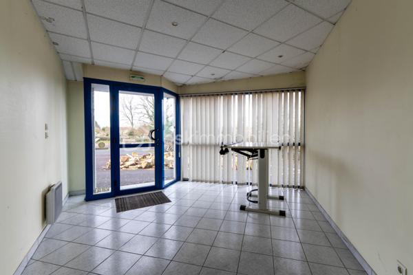 Immeuble mixte de 1 080 m²