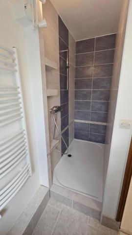 Exclusivité / Houdan 14 mn /  Maison familiale avec sous-sol / 4 chambres