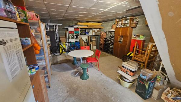 Exclusivité / Houdan 14 mn /  Maison familiale avec sous-sol / 4 chambres