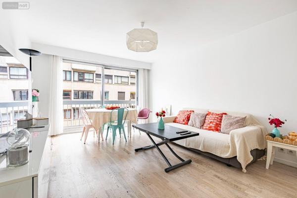 Appartement à vendre à Paris 15e arrondissement à Paris (75015), ref : LOURMEL