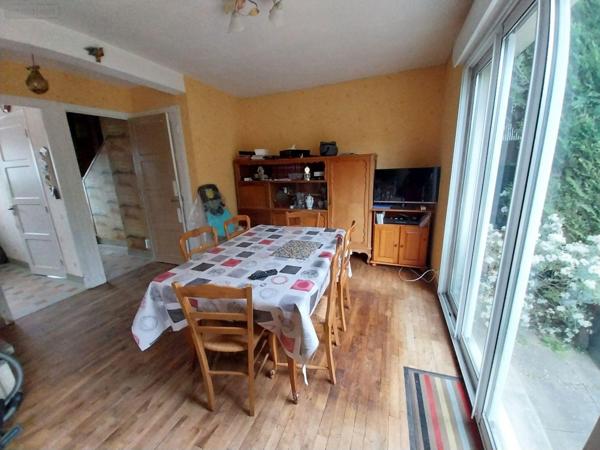 Maison à restaurer à vendre à Châteaubourg en Ille-et-Vilaine (35220), ref : 35131-250