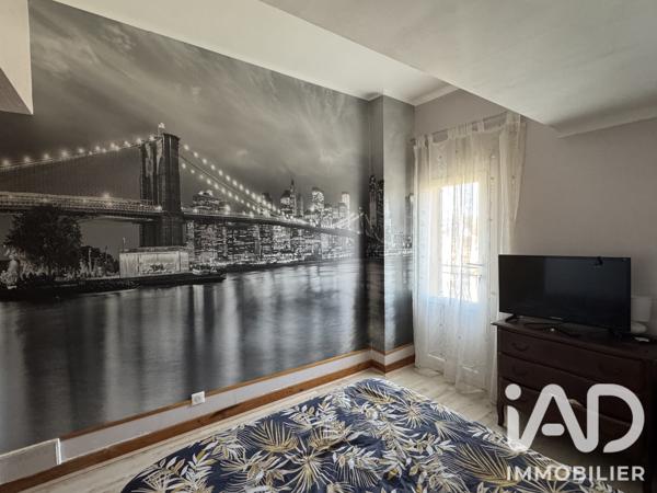 Maison à vendre 5 pièces 143 m² Laroque-d'Olmes