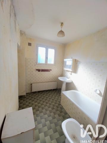 Maison à vendre 5 pièces 85 m² Val-d'Oire-et-Gartempe