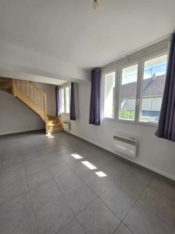 Vente                                                      Appartement
                        
                                         36 m2                     à Lamorlaye