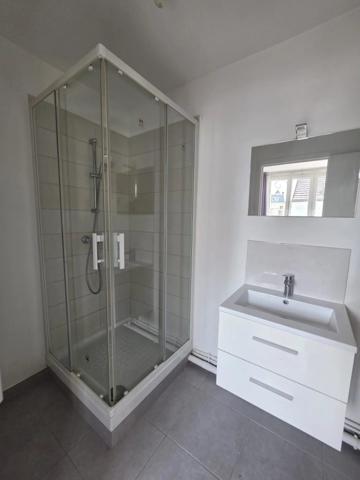 Vente                                                      Appartement
                        
                                         36 m2                     à Lamorlaye