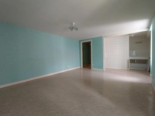 Maison à vendre 5 pièces GIVRY (71)