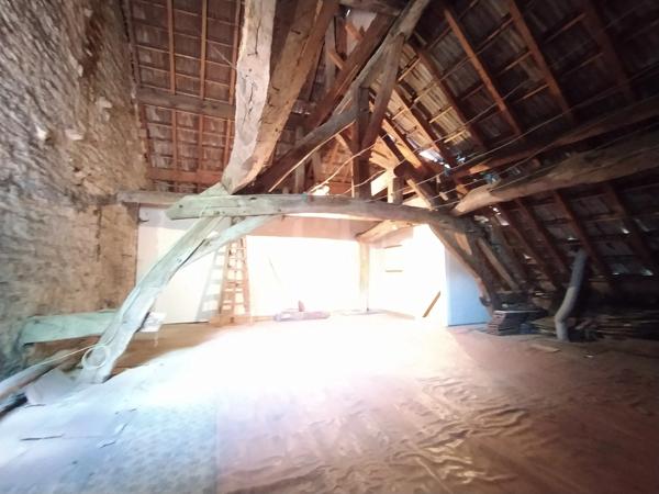 Maison à vendre 5 pièces GIVRY (71)