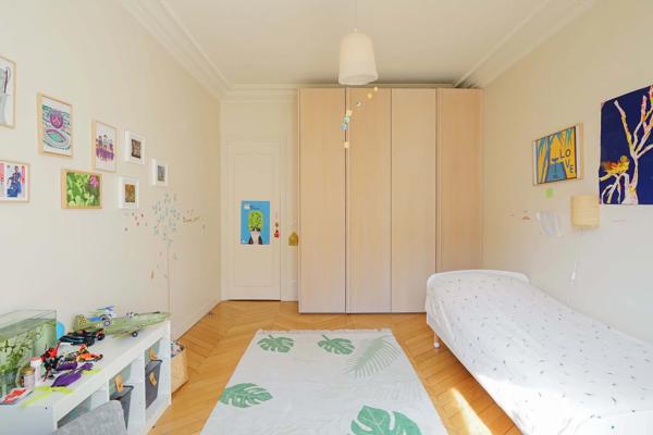 Appartement Paris 7 e - MOTTE-PICQUET / SUFFREN